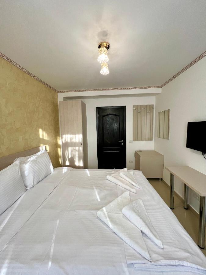 Hotel Marina 2 Bukareszt Zewnętrze zdjęcie